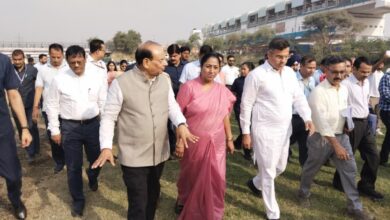 CM Rekha Gupta ने एलजी के साथ दिल्ली के नालों की सफाई का निरीक्षण किया