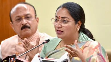 दिल्ली में महिलाओं को कब से 2500 रुपये मिलेंगे? CM Rekha Gupta ने अपडेट दिया और क्यों समय लग रहा हैं वजह बताई