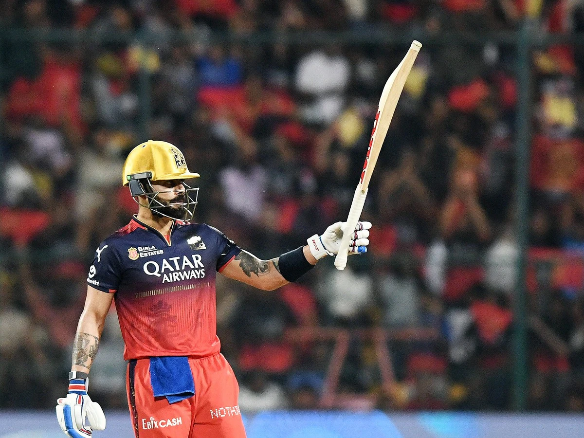 Virat Kohli ने T20 क्रिकेट में अर्धशतक जड़ते ही वर्ल्ड रिकॉर्ड तोड़ा