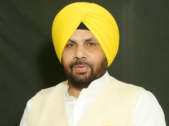 Harbhajan Singh ETO ने पीएसपीसीएल के तहत पश्चिमी क्षेत्र के बिजली क्षेत्र में परिवर्तन की सराहना की