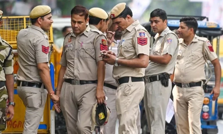 Mock Drill: दिल्ली, कनॉट प्लेस सहित ये स्थान मॉक ड्रिल से पहले अलर्ट पर, इन जगहों की बढ़ाई गई सुरक्षा