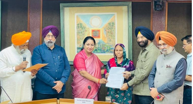 Delhi News: रेखा गुप्ता सरकार के इस कदम से 1984 में सिख विरोधी दंगा पीड़ितों को राहत मिली, जिससे उनके जख्मों पर कुछ मरहम लगा