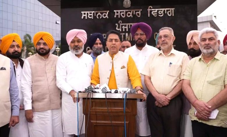 Aman Arora: पंजाब के जल संसाधनों को लूटने के केंद्र सरकार के कदम के खिलाफ पूरी ताकत से लड़ने का संकल्प
