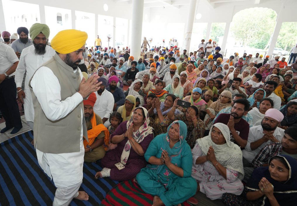 CM Bhagwant Mann ने मृतकों के परिवारों के लिए 10 लाख रुपये मुआवजे की घोषणा की