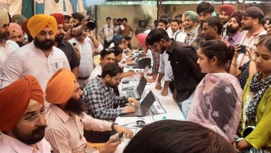 Harjot Singh Bains ने आई.टी.आई. नंगल के जॉब फेयर का दौरा किया, युवाओं को अपने कौशल को उन्नत करने के लिए प्रोत्साहित किया