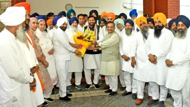 CM Nayab Saini से हरियाणा सिख गुरुद्वारा प्रबंधन कमेटी के नव-निर्वाचित सदस्य ने की मुलाकात