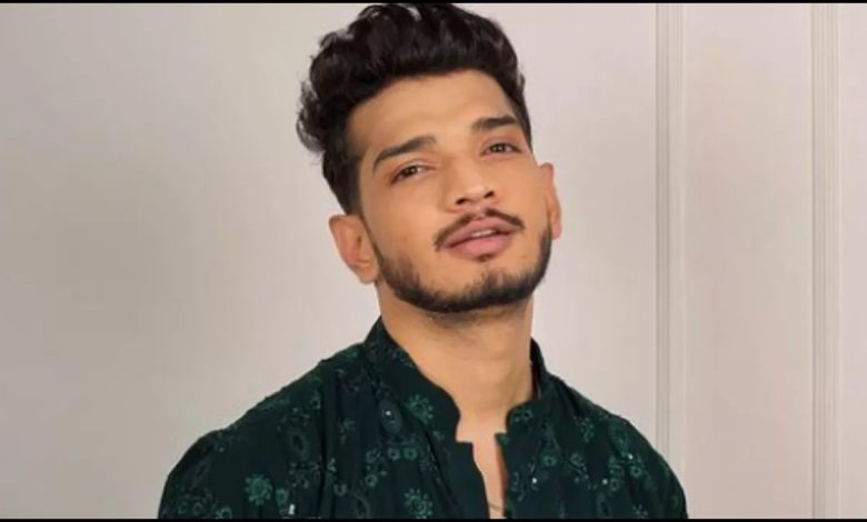 भारत-पाक युद्ध के दौरान Munawar Faruqui को गुस्सा क्यों आया? उन्होंने कहा, "इंडिया में अगर कोई बुरी चीज हुई है तो वो.." 1 भारत-पाक युद्ध के दौरान Munawar Faruqui को गुस्सा क्यों आया? उन्होंने कहा, "इंडिया में अगर कोई बुरी चीज हुई है तो वो.."