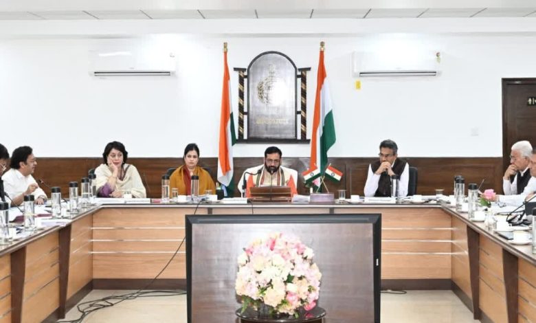 CM Nayab Saini ने अधिकारियों को निर्देश दिए, मानसून शुरू होने से पहले सभी ड्रेनों और माइनरों की सफाई सुनिश्चित की जाए