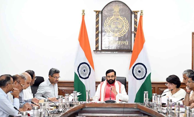 CM Nayab Saini ने संबंधित अधिकारियों को बजट घोषणाओं को समय पर पूरा करने के दिए निर्देश 1 CM Nayab Saini ने संबंधित अधिकारियों को बजट घोषणाओं को समय पर पूरा करने के दिए निर्देश