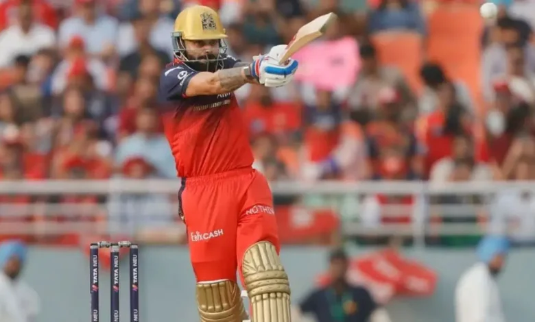 धमाकेदार रिकॉर्ड Virat Kohli के निशाने पर, 51 रन जड़ते ही वॉर्नर का बहुत बड़ा कीर्तिमान तोड़ देंगे