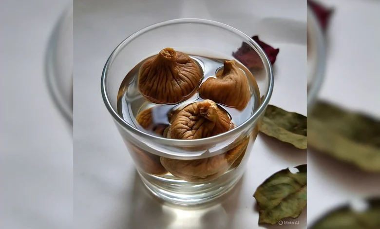 Benefits Of Consuming Figs: दूध में भिगोकर खाएं अंजीर, मिलते हैं जबरदस्त स्वास्थ्य लाभ – आयुर्वेद भी करता है इसकी पुष्टि 1 Benefits Of Consuming Figs: दूध में भिगोकर खाएं अंजीर, मिलते हैं जबरदस्त स्वास्थ्य लाभ – आयुर्वेद भी करता है इसकी पुष्टि
