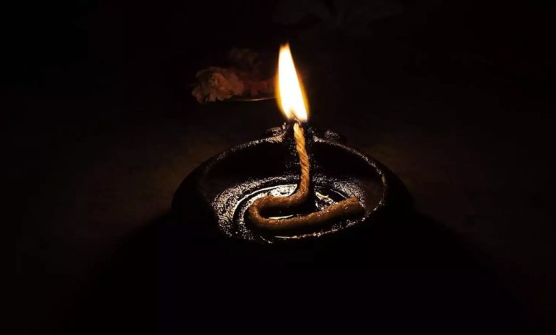 Ashadha Amavasya 2025: आषाढ़ अमावस्या पर दीप कहां जलाएं?