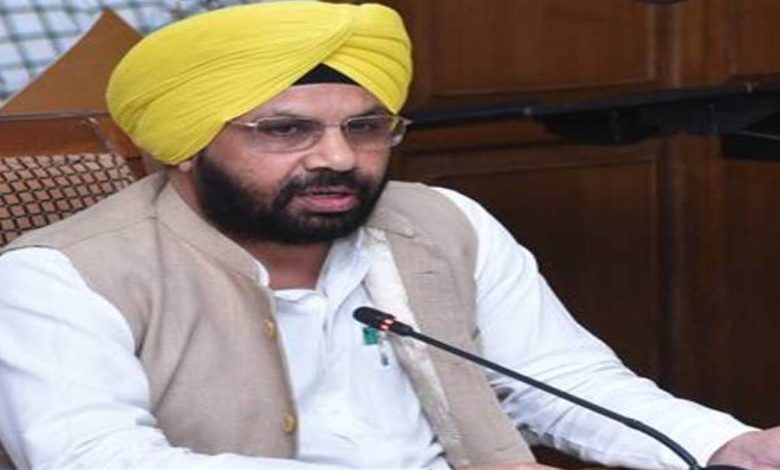 हरभजन सिंह ईटीओ ने अधिकारियों को पंजाब में सतत सड़क विकास के लिए अंतर्राष्ट्रीय अध्ययन दौरे की योजना बनाने का निर्देश दिया