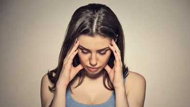 Causes Of Anxiety And Depression: इन आदतों से बढ़ सकता है एंजायटी और डिप्रेशन का खतरा, समय रहते हो जाएं सतर्क