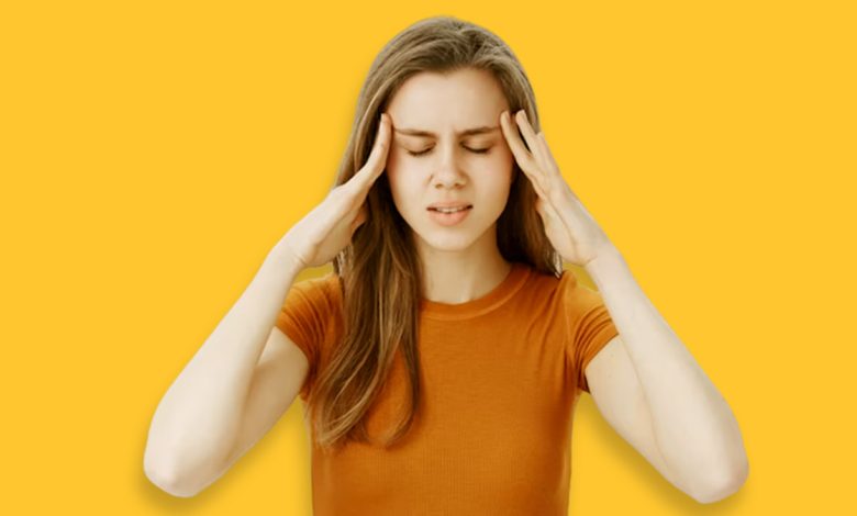 Migraine Causes: किस विटामिन की कमी से माइग्रेन होता है, जानिए
