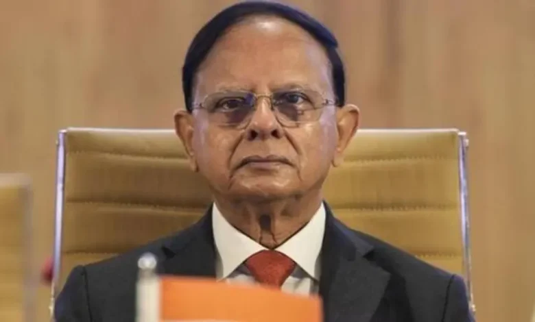 प्रधानमंत्री के प्रधान सचिव डॉ. पी. के. मिश्र ने गुजरात में प्रमुख बुनियादी ढांचा परियोजनाओं की समीक्षा की 1 प्रधानमंत्री के प्रधान सचिव डॉ. पी. के. मिश्र ने गुजरात में प्रमुख बुनियादी ढांचा परियोजनाओं की समीक्षा की