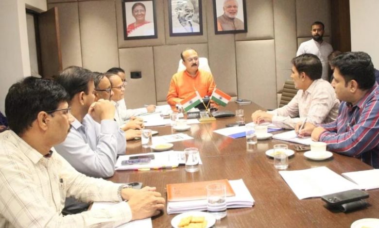Delhi News: दिल्ली में बिजली की बढ़ती मांग को लेकर ऊर्जा मंत्री ने बड़ी बैठक में इस मुद्दे पर जोर दिया