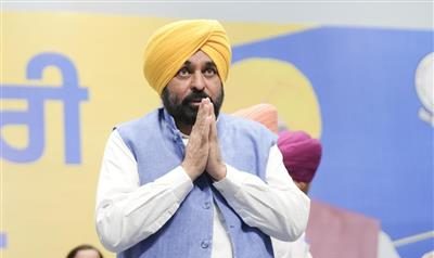 CM Bhagwant Mann ने अकालियों की आलोचना की, जिन्होंने लालच के चलते एसजीपीसी को “शिरोमणि गोलक प्रबंधक कमेटी” में बदल दिया