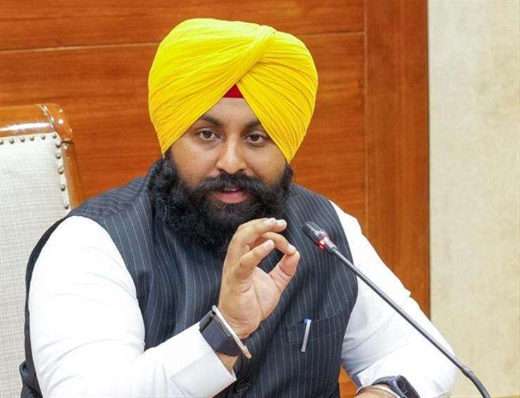 Harjot Singh Bains: संभावनाओं का द्वार, आवासीय कोचिंग शिविर में जेईई और नीट कोचिंग के लिए 600 सरकारी स्कूल के छात्रों का चयन