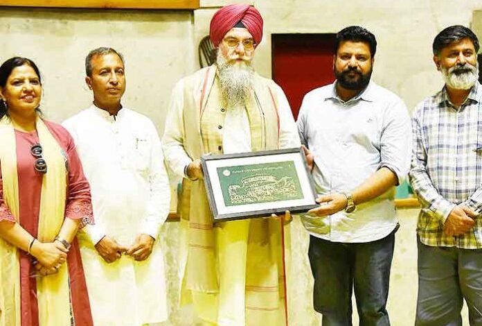 कुलतार सिंह संधवान और विधायकों ने पंजाब के 35 कॉलेजों के 100 से अधिक विद्यार्थियों से बातचीत की