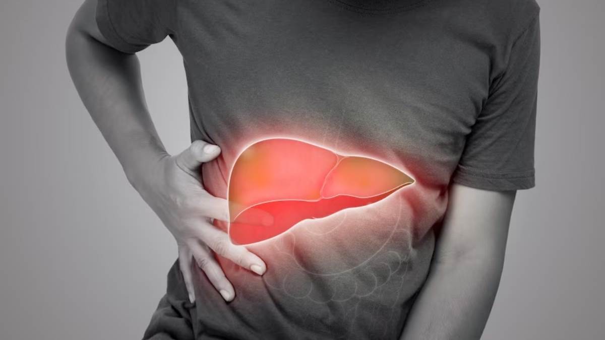 Liver Cirrhosis Symptoms: लिवर सिरोसिस के लक्षण क्या हैं? इसे कैसे पहचानना मुश्किल है? किन कारणों से होता है?