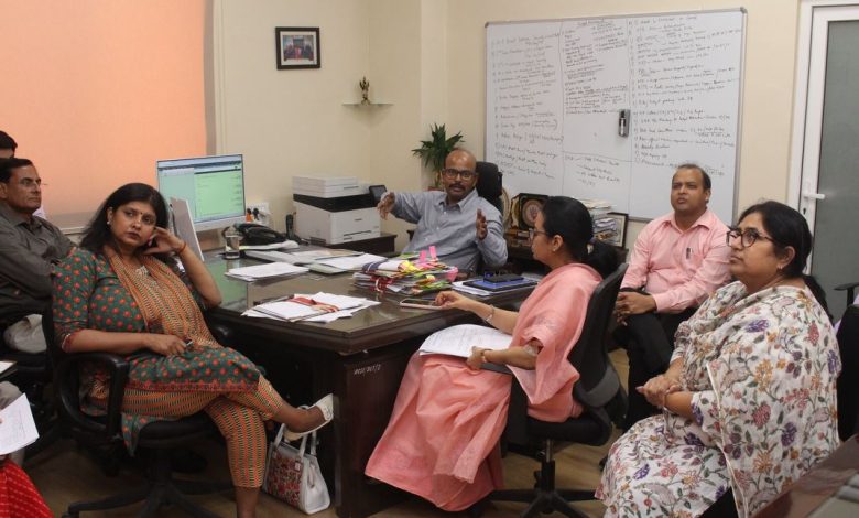 Rajasthan News: ‘मुख्यमंत्री शिक्षित राजस्थान अभियान’ की समीक्षा बैठक