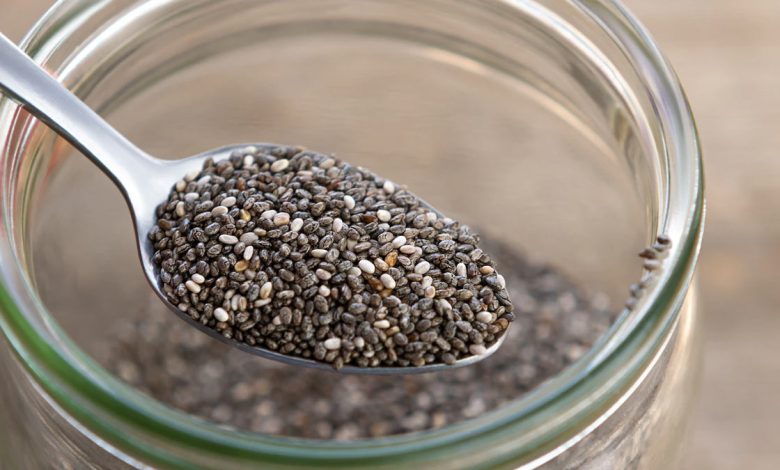 Basil Seeds Benefits: डॉक्टरों ने तुलसी के बीज को भोजन में शामिल करने की सलाह दी, चौंकाने वाले लाभ मिलते हैं