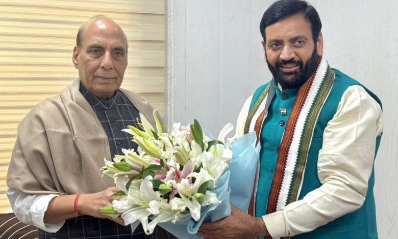 मुख्यमंत्री नायब सिंह सैनी ने रक्षा मंत्री राजनाथ सिंह को जन्मदिन की शुभकामनाएं दीं 1 मुख्यमंत्री नायब सिंह सैनी ने रक्षा मंत्री राजनाथ सिंह को जन्मदिन की शुभकामनाएं दीं