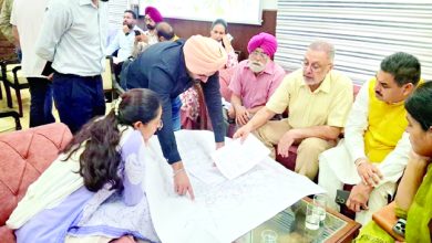 डॉ. बलबीर सिंह ने पटियाला में नदी जलस्तर और ग्राम विकास की समीक्षा की