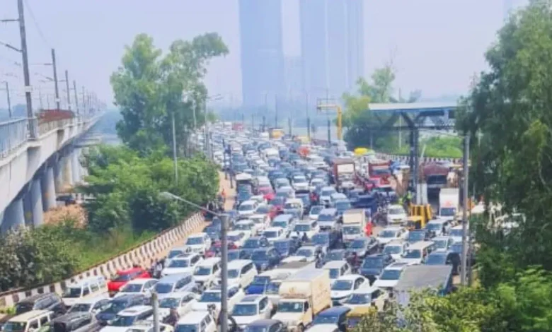 कांवड़ यात्रा 2025 ट्रैफिक एडवाइजरी: दिल्ली में कई रास्ते रहेंगे बंद, पुलिस ने जारी की ट्रैफिक एडवाइजरी