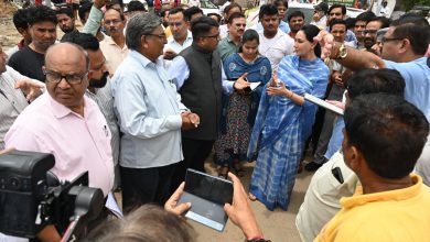 अंबाबाड़ी क्षेत्र का निरीक्षण कर उपमुख्यमंत्री दिया कुमारी ने दी सफाई और पार्क विकास के लिए कड़े निर्देश