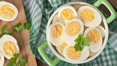 Eating Egg Side Effects: किन लोगों को भूलकर भी नहीं खाना चाहिए अंडे, जानिए साइड इफेक्ट्स