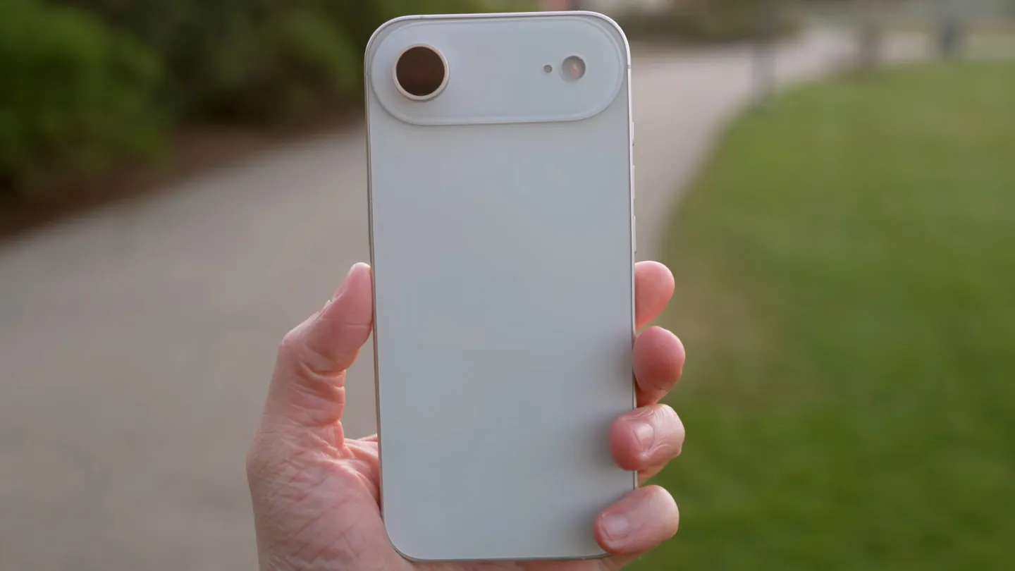 iPhone फैन्स खुशखबरी: यह iPhone 17 मॉडल सबसे बड़ी बैटरी के साथ आ सकता है, जानिए पूरी डिटेल 12 iPhone फैन्स खुशखबरी: यह iPhone 17 मॉडल सबसे बड़ी बैटरी के साथ आ सकता है, जानिए पूरी डिटेल