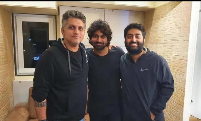 मोहित सूरी 2 स्टारकिड्स को सुपरस्टार बना चुके हैं, ‘सैंयारा’ से चमकी अहान पांडे की किस्मत 1 मोहित सूरी 2 स्टारकिड्स को सुपरस्टार बना चुके हैं, ‘सैंयारा’ से चमकी अहान पांडे की किस्मत