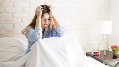 सुबह उठते ही घबराहट और बेचैनी? जानें Morning Anxiety के गंभीर लक्षण और इससे बचाव के उपाय