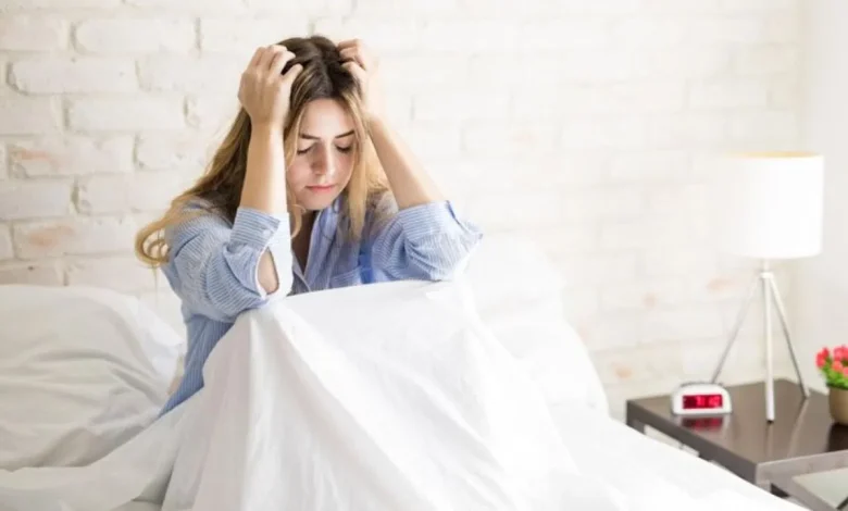 सुबह उठते ही घबराहट और बेचैनी? जानें Morning Anxiety के गंभीर लक्षण और इससे बचाव के उपाय