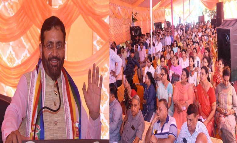 हरियाणा के CM Nayab Saini ने आचार्य भिक्षु स्वामी जी को श्रद्धांजलि दी, बोले – संतों के कारण ही जीवित है हमारी संस्कृति 1 हरियाणा के CM Nayab Saini ने आचार्य भिक्षु स्वामी जी को श्रद्धांजलि दी, बोले – संतों के कारण ही जीवित है हमारी संस्कृति