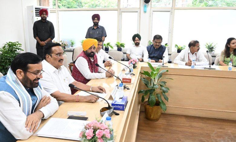 Haryana News: एसवाईएल को लेकर केंद्रीय जल शक्ति मंत्री और हरियाणा व पंजाब के मुख्यमंत्रियों की सौहार्दपूर्ण माहौल में हुई सार्थक चर्चा