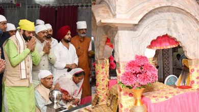 मुख्यमंत्री नायब सिंह सैनी ने लखनौर साहिब गुरुद्वारे में माथा टेका