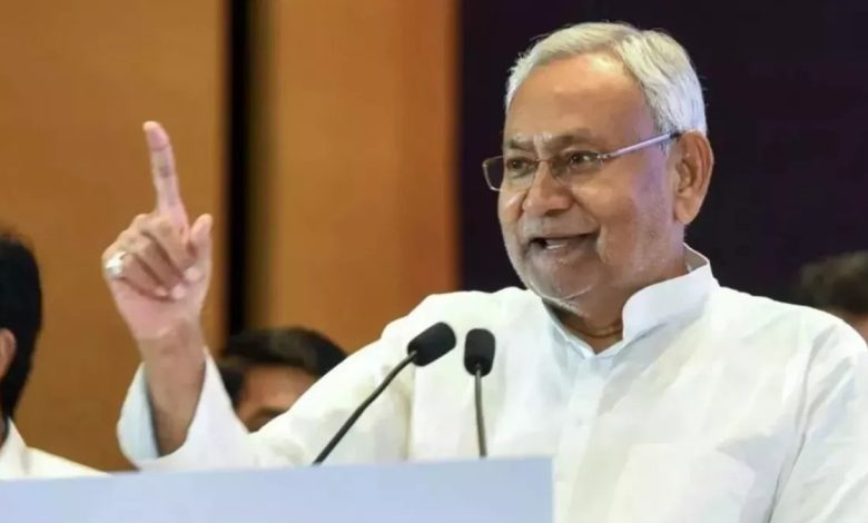 11 जुलाई को CM Nitish Kumar देंगे एक करोड़ 11 लाख लाभुकों को सामाजिक सुरक्षा पेंशन का तोहफा