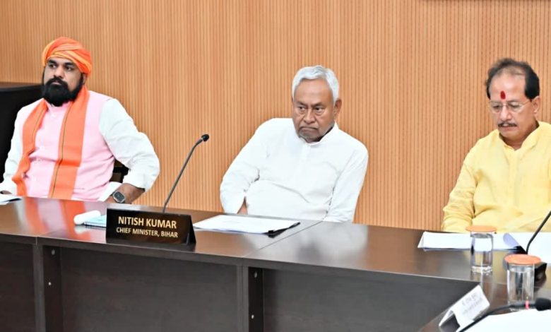 Bihar Cabinet Meeting में 43 प्रस्तावों पर मुहर, नीतीश सरकार बनाएगी 'बिहार युवा आयोग' – शिक्षा, रोजगार और नशा मुक्ति पर होगा फोकस