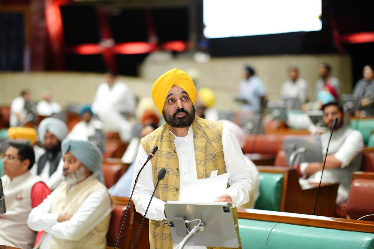 पंजाब में खेल मैदान योजना: मुख्यमंत्री भगवंत मान ने की पंजाब के खिलाड़ियों के लिए बड़ी घोषणा, खेल को मिलेगा नया मुकाम