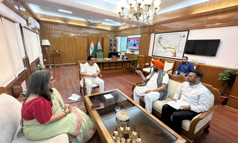 कैबिनेट मंत्री कुलदीप सिंह धालीवाल ने अजनाला बाढ़ राहत को लेकर पाटिल से की अपील