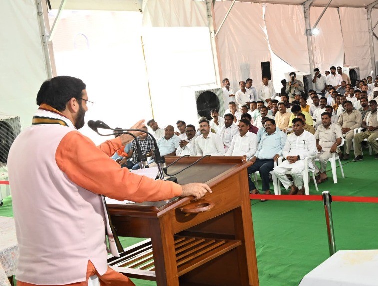 हरियाणा में सफाई कर्मचारियों के वेतन में ₹2100 की बढ़ोतरी, CM नायब सिंह सैनी ने किया सम्मान