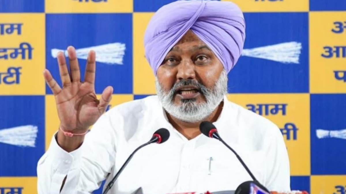 वित्त मंत्री हरपाल सिंह चीमा ने केंद्र सरकार से पंजाब के 50 हजार करोड़ रुपये जीएसटी नुकसान की भरपाई की मांग की 12 वित्त मंत्री हरपाल सिंह चीमा ने केंद्र सरकार से पंजाब के 50 हजार करोड़ रुपये जीएसटी नुकसान की भरपाई की मांग की