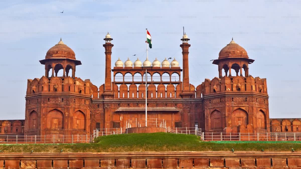 व्यावसायिक वाहनों की नो एंट्री: स्वतंत्रता दिवस अभ्यास के लिए दिल्ली में व्यावसायिक वाहनों के प्रवेश पर आज से प्रतिबंधित