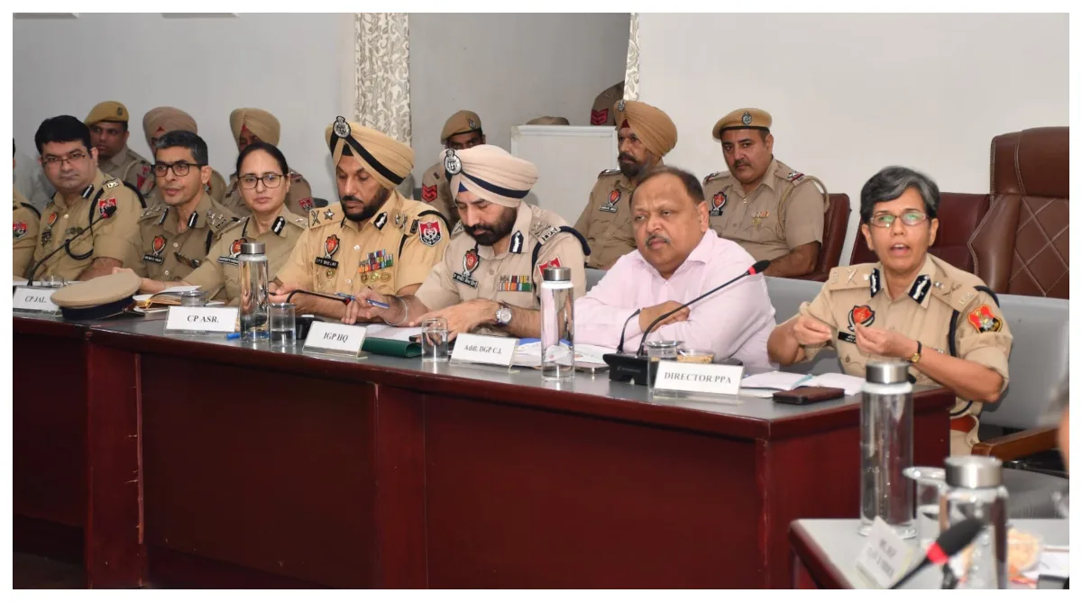 पंजाब में ‘सेफ़ पंजाब’ हेल्पलाइन से नशा विरोधी मुहिम को बड़ी सफलता, अब तक 26,995 नशा तस्कर गिरफ्तार और करोड़ों की ड्रग मनी ज़ब्त