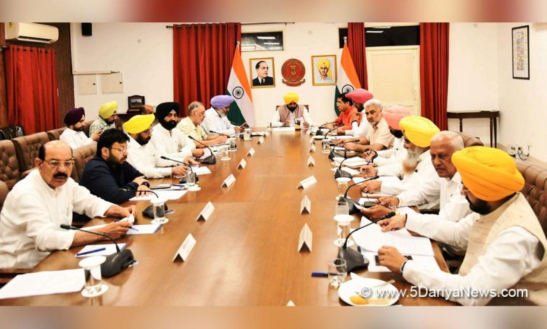 पंजाब कैबिनेट में बड़ा बदलाव: संजीव अरोड़ा बने नए बिजली मंत्री, हरभजन सिंह ईटीओ से लिया गया बिजली विभाग