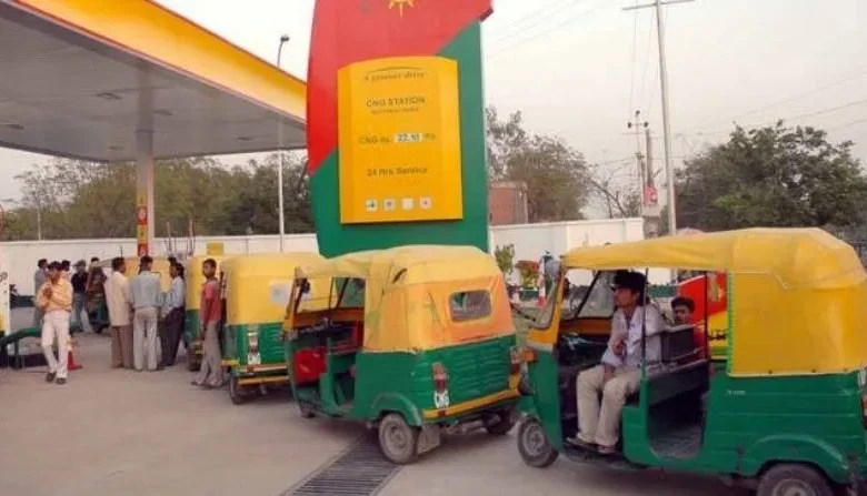 हरियाणा के बहादुरगढ़, झज्जर और सोनीपत में CNG स्टेशन बंद, गैस आपूर्ति में जारी है बाधा