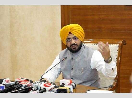 श्रम मंत्री तरुणप्रीत सिंह सोंद की बड़ी घोषणा, मजदूरों को योजनाओं में तुरंत लाभ